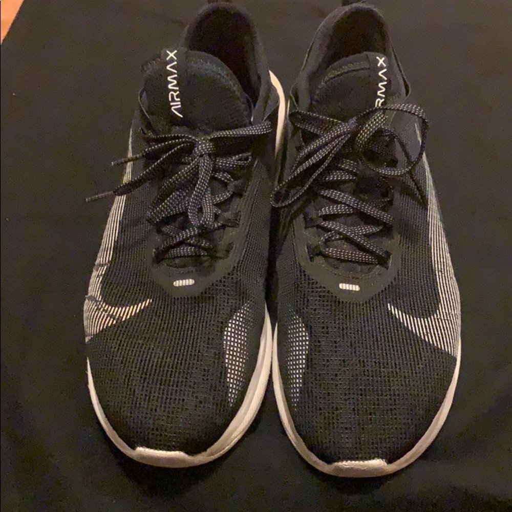 Nike black size 11